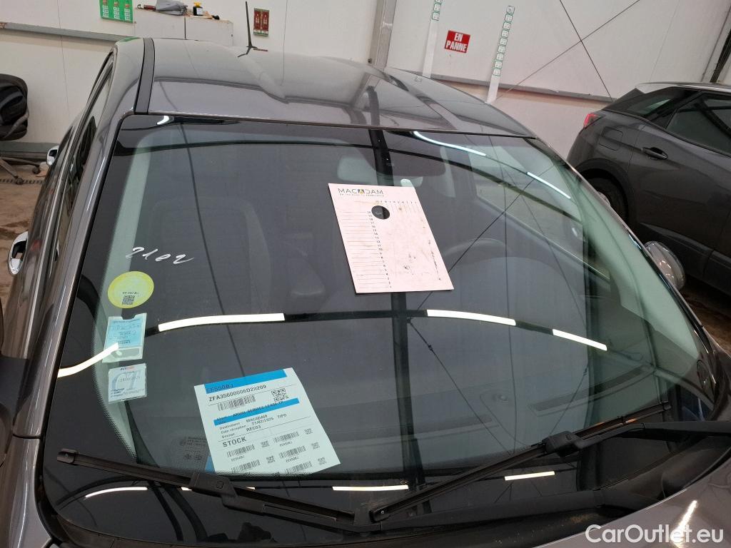  Fiat  Tipo  Berline Easy 1.6 Multijet 120CV BVM6 E6 #130