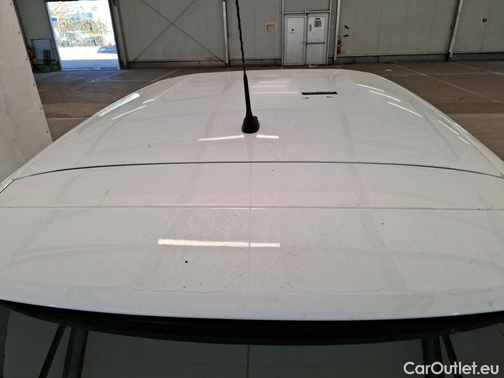  Citroen  C4 Cactus  Feel Nav Société 1.5 BlueHDi 100CV BVM6 E6dT #1