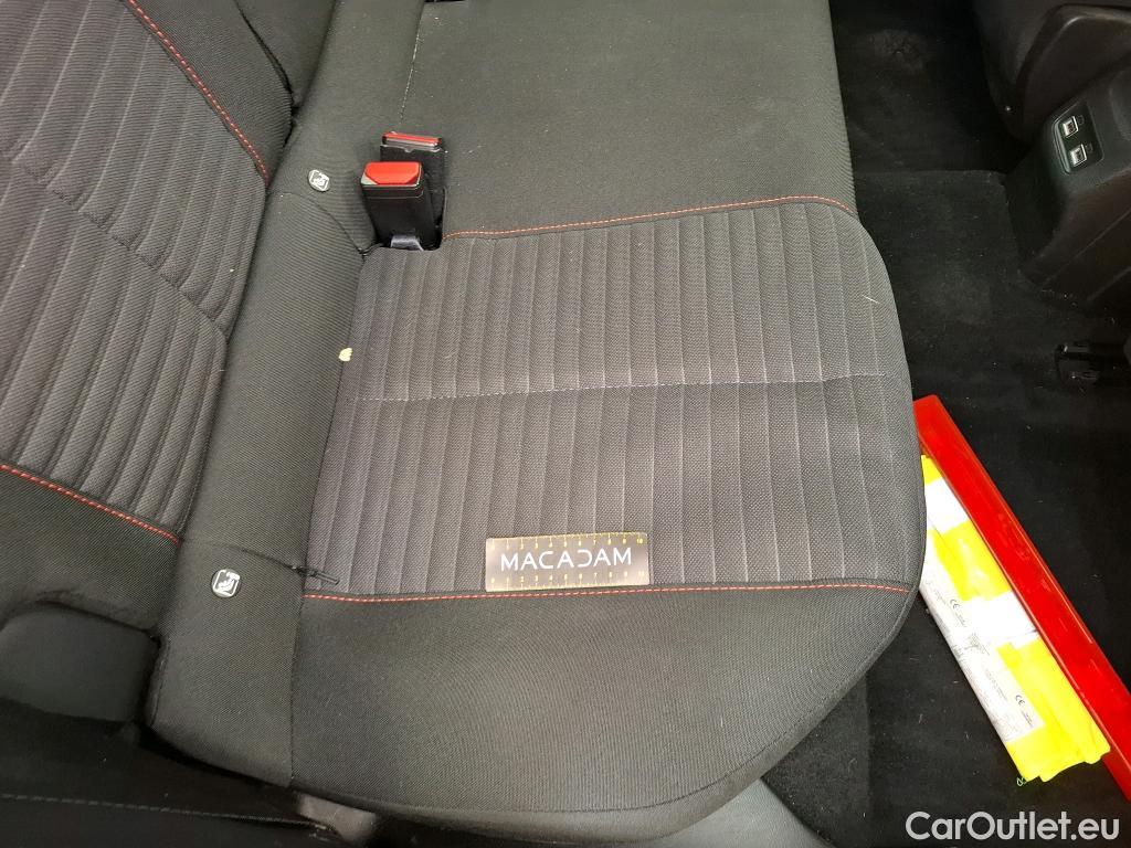  Peugeot  2008  Active Pack 1.2 PureTech 130CV BVA8 E6d #28