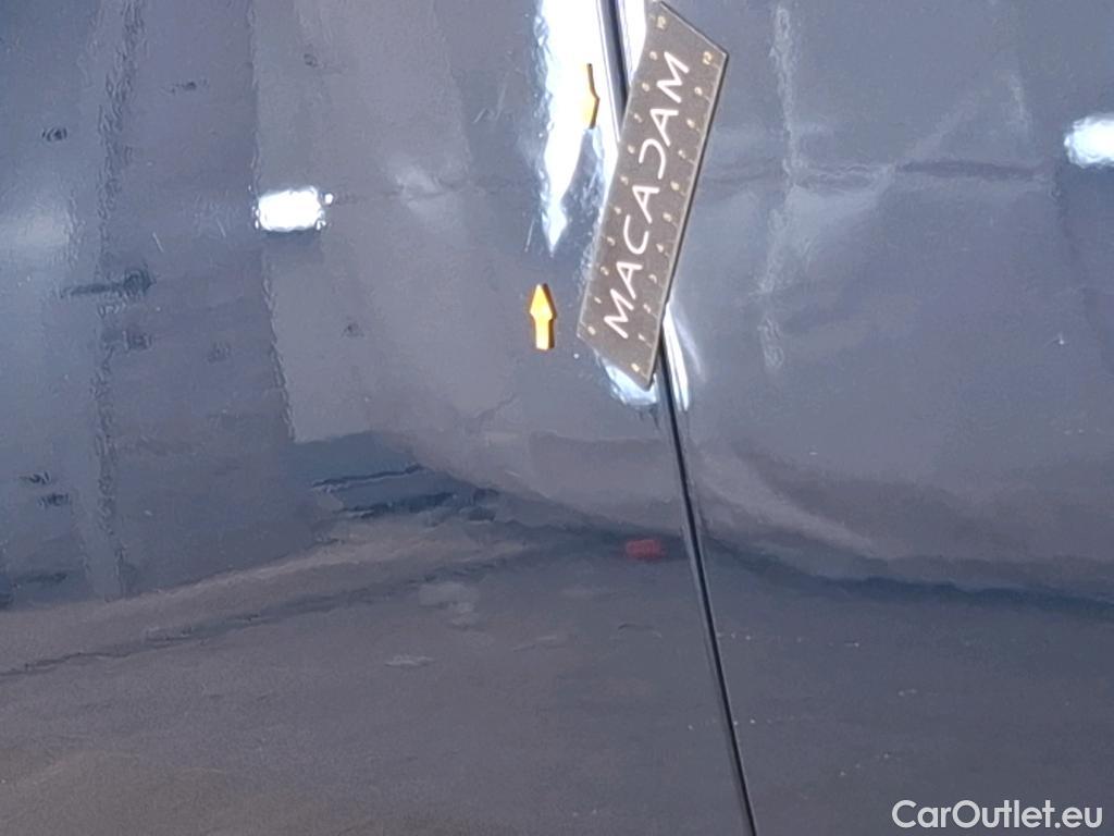  Peugeot  3008  Hybrid 225 GT 1.6 Plug-In 225CV BVA8 E6d #28