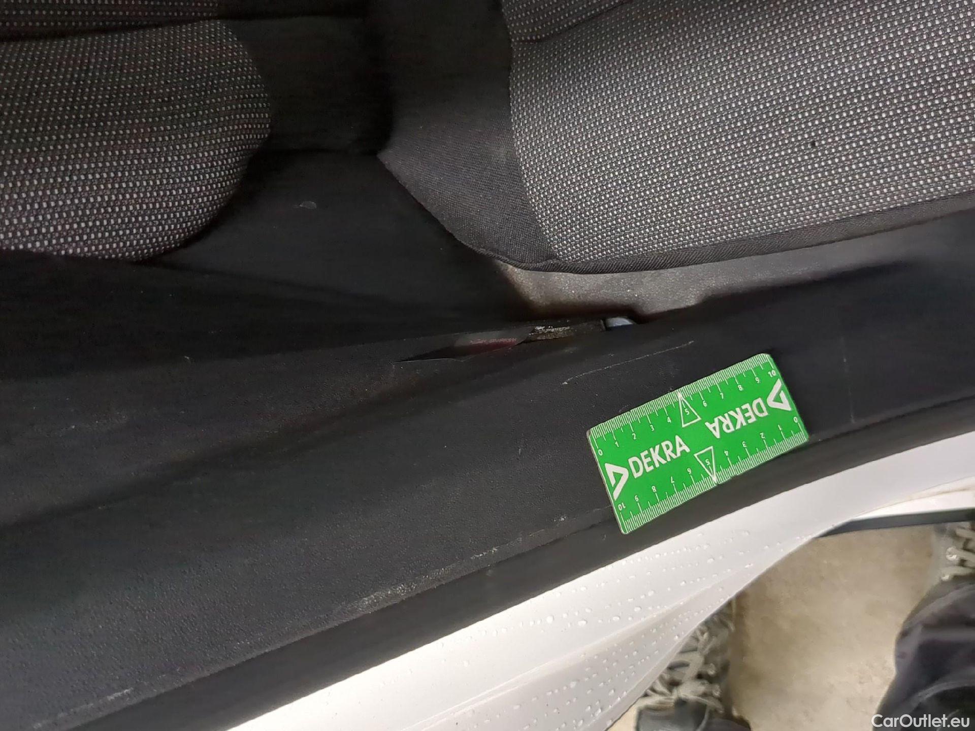  Citroen  C3  Shine 1.2 PureTech 110CV BVM6 E6d #20