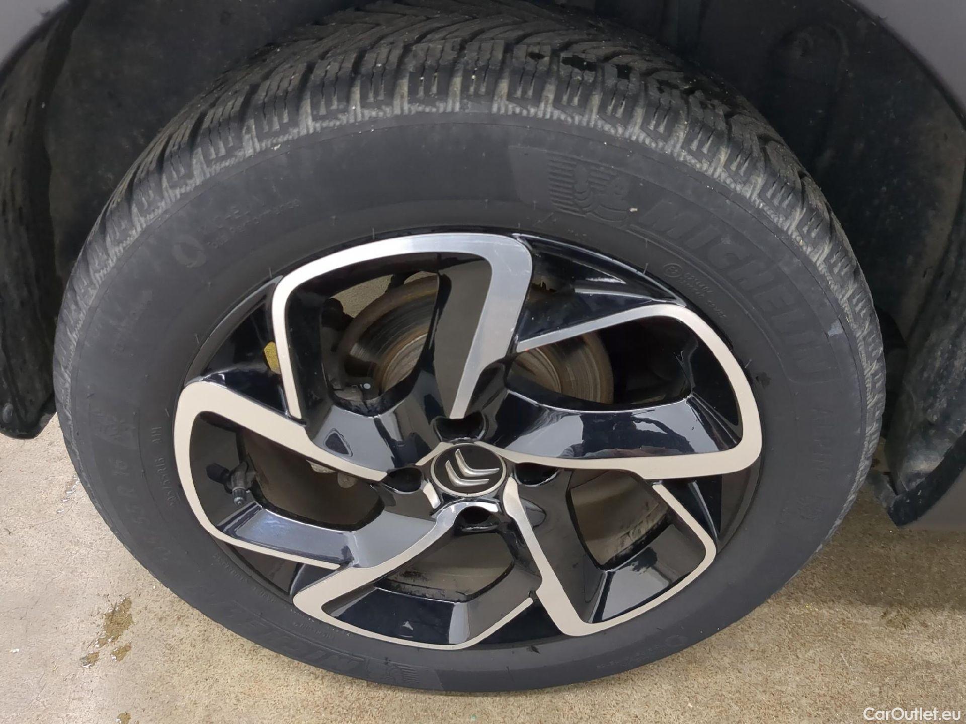  Citroen  C3  Shine 1.2 PureTech 110CV BVM6 E6d #4