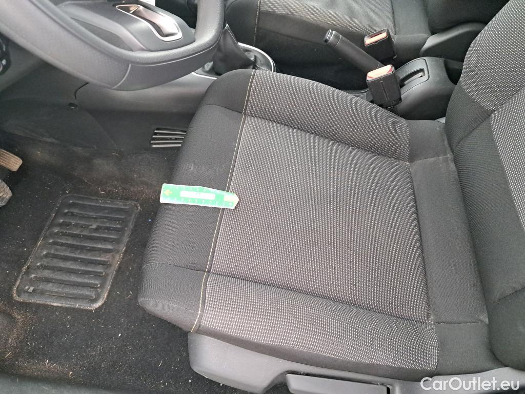  Citroen  C3  Max 1.2 PureTech 80CV BVM5 6E #4