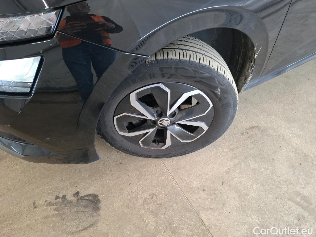  Skoda  KAMIQ  Ambition 1.0 TSI 95CV BVM6 E6dT #33