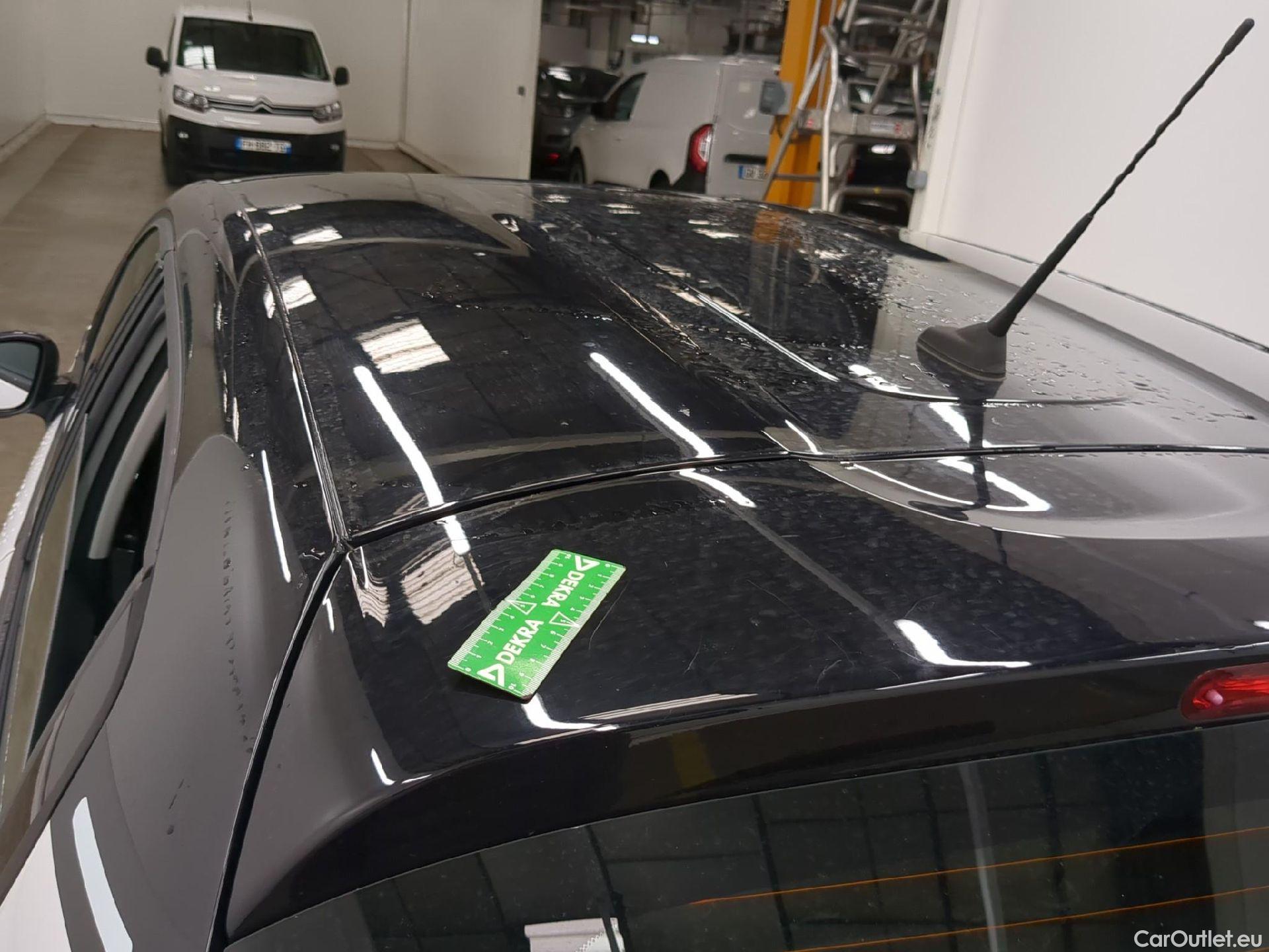 Citroen  C3  Shine 1.2 PureTech 110CV BVM6 E6d #17