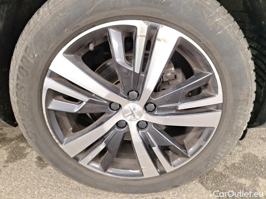  Peugeot  5008  Allure Business 1.2 PureTech 130CV BVA8 E6d #2