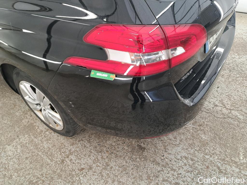  Peugeot  308  SW Active Business 1.5 HDi 130CV BVA8 E6dT #1
