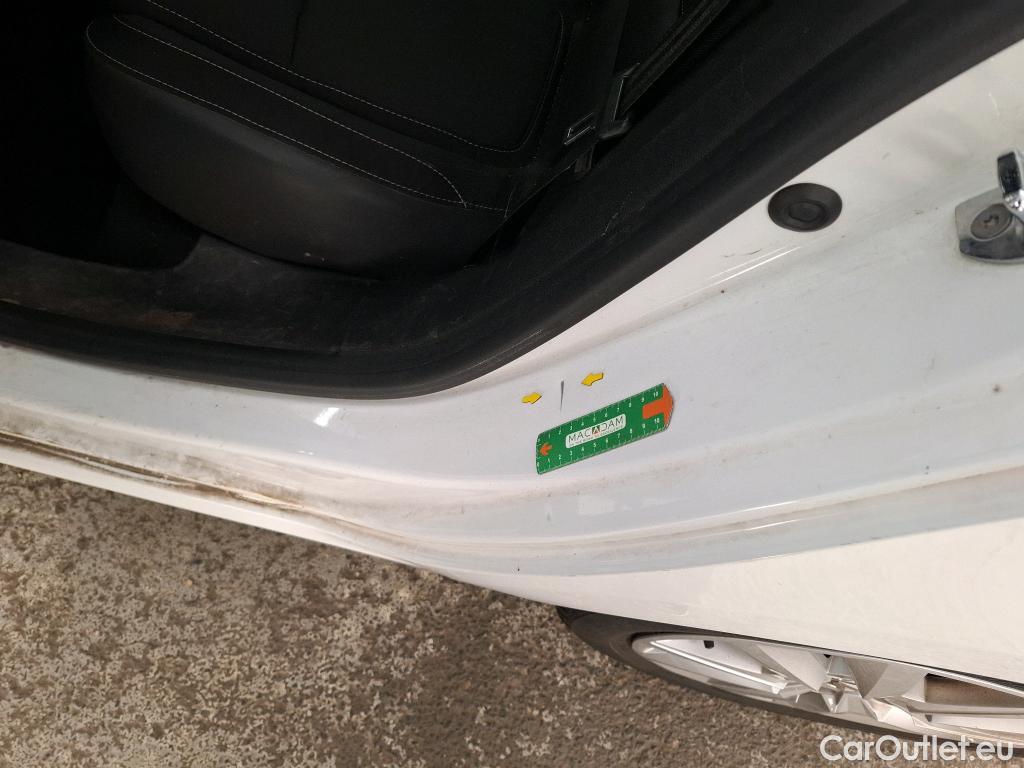  Renault  Megane  IV Berline 5pt. Business 1.5 dCi 115CV BVM6 E6d #39