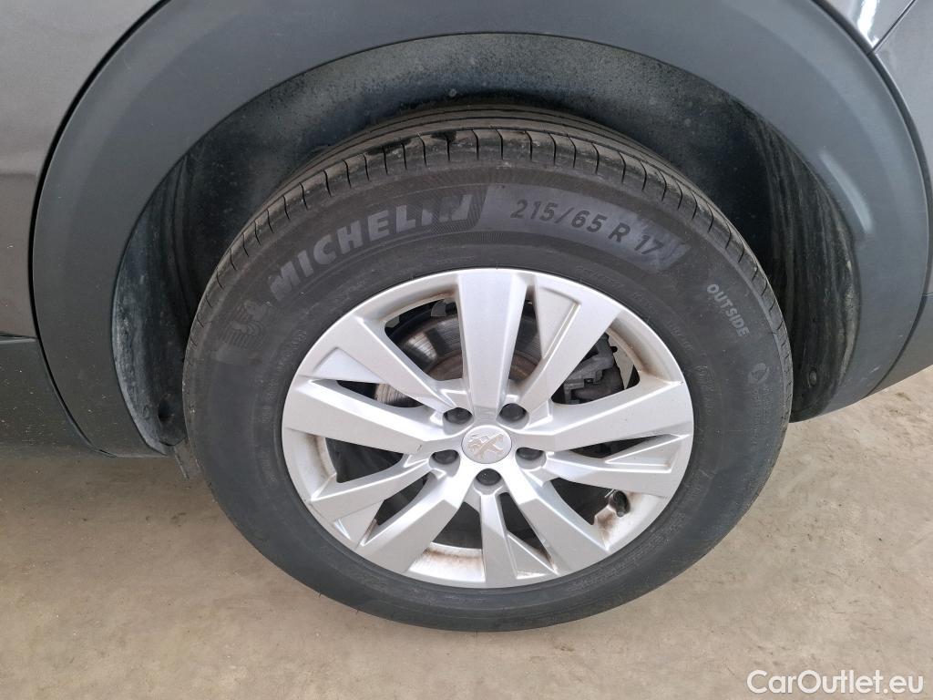  Peugeot  3008  Active Pack 1.2 PureTech 130CV BVM6 E6d #30