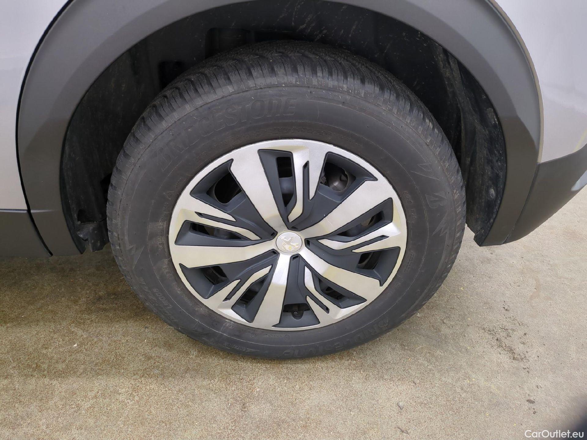  Peugeot  2008  Active Business 1.2 PureTech 100CV BVM6 E6d #1