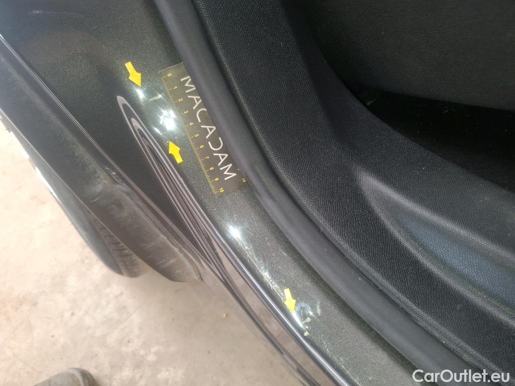  Peugeot  3008  Active Pack 1.2 PureTech 130CV BVM6 E6d #15