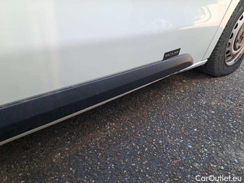  Peugeot  Expert PEUGEOT  / 2016 / 4P / Combi 1.5 BLUEHDI 120 S&S STANDARD #5