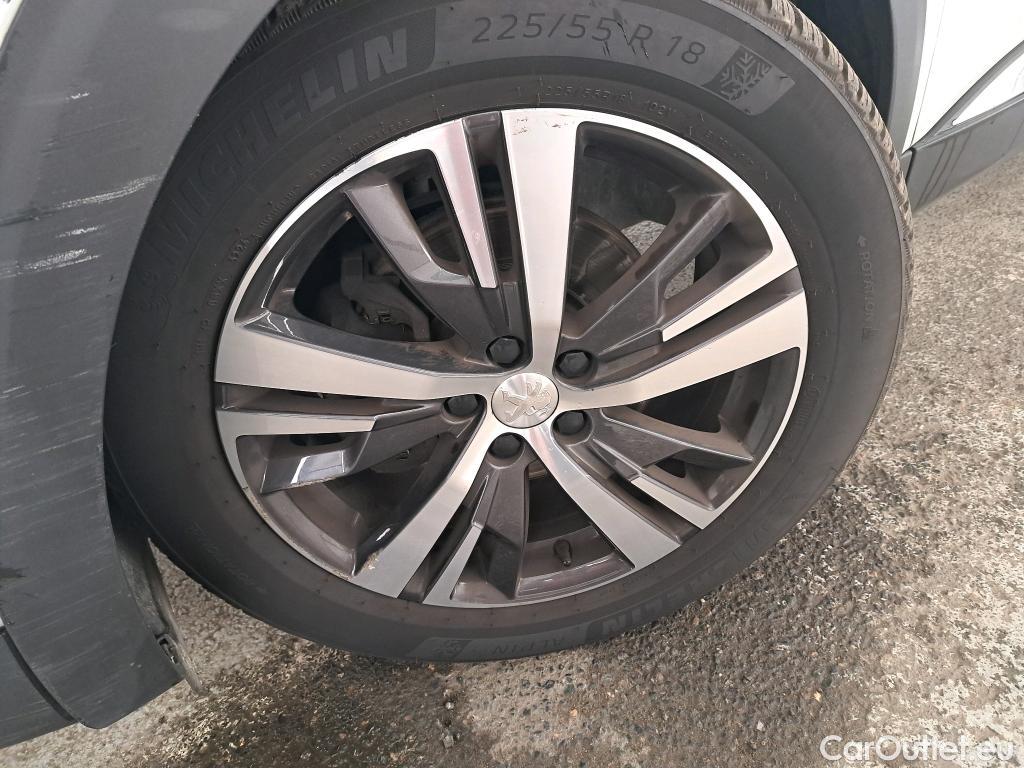  Peugeot  3008  Allure Pack 1.2 PureTech 130CV BVA8 E6d #10