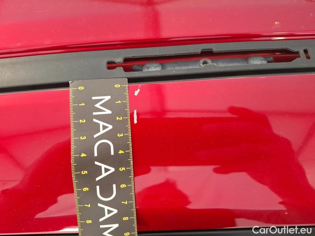  Mazda  CX-30 MAZDA  / 2019 / 5P / Crossover 2.0L Skyactiv-X M Hybrid Inspiration BVA #29