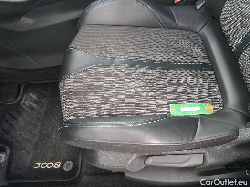  Peugeot  3008  Allure Pack 1.2 PureTech 130CV BVA8 E6d #8