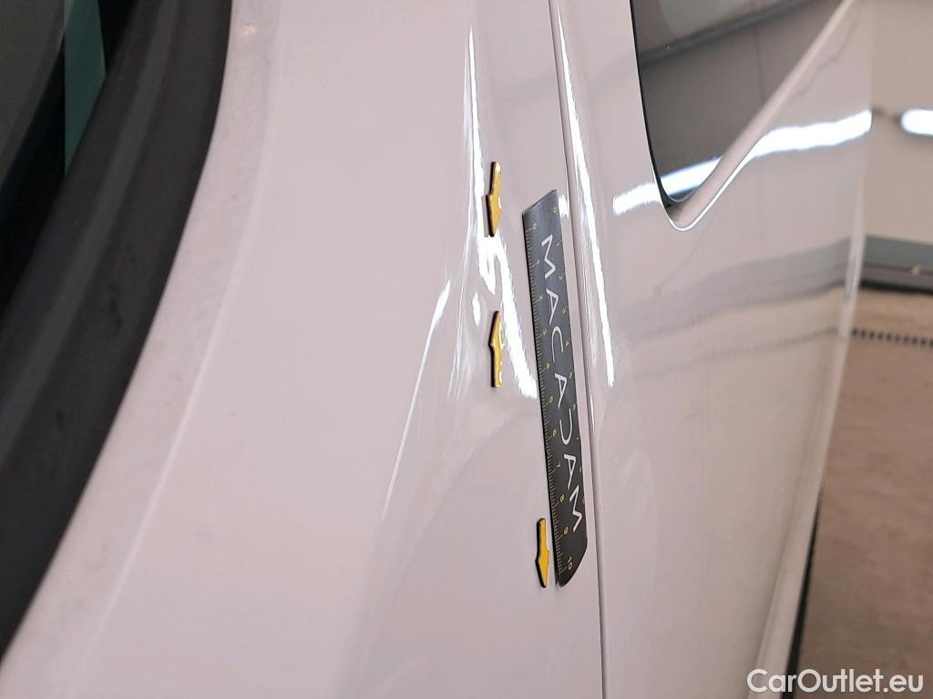  Peugeot  Expert PEUGEOT  / 2016 / 4P / Combi 1.5 BLUEHDI 120 S&S STANDARD #26