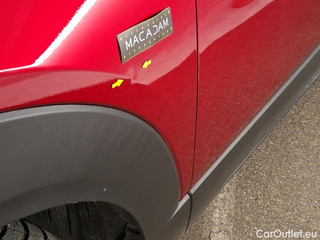  Mazda  CX-30 MAZDA  / 2019 / 5P / Crossover 2.0L Skyactiv-X M Hybrid Inspiration BVA #17