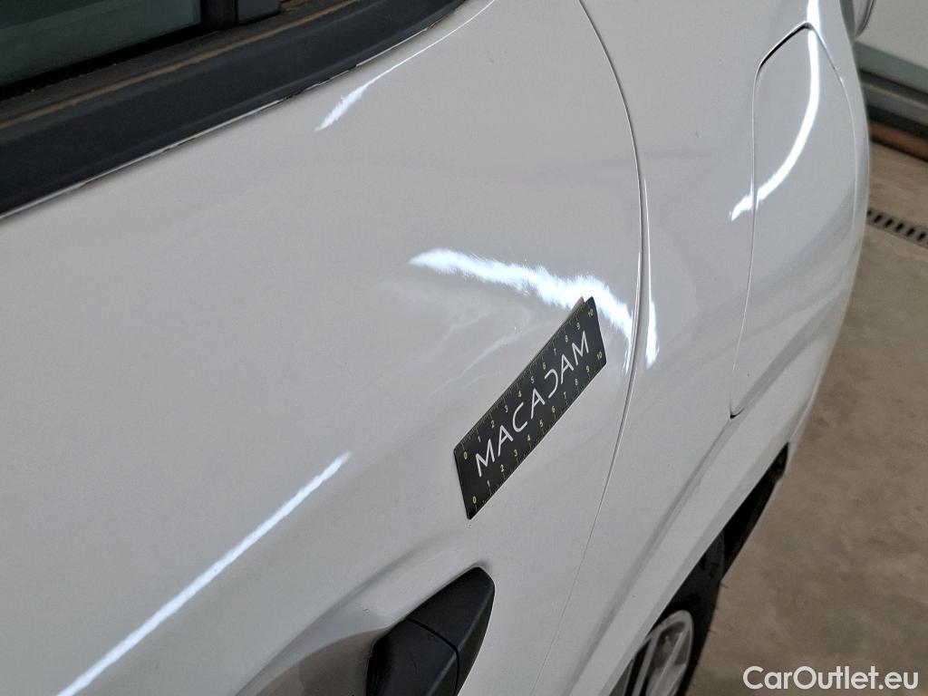  Peugeot  208  Premium 1.5 HDi 100CV BVM6 E6d #2