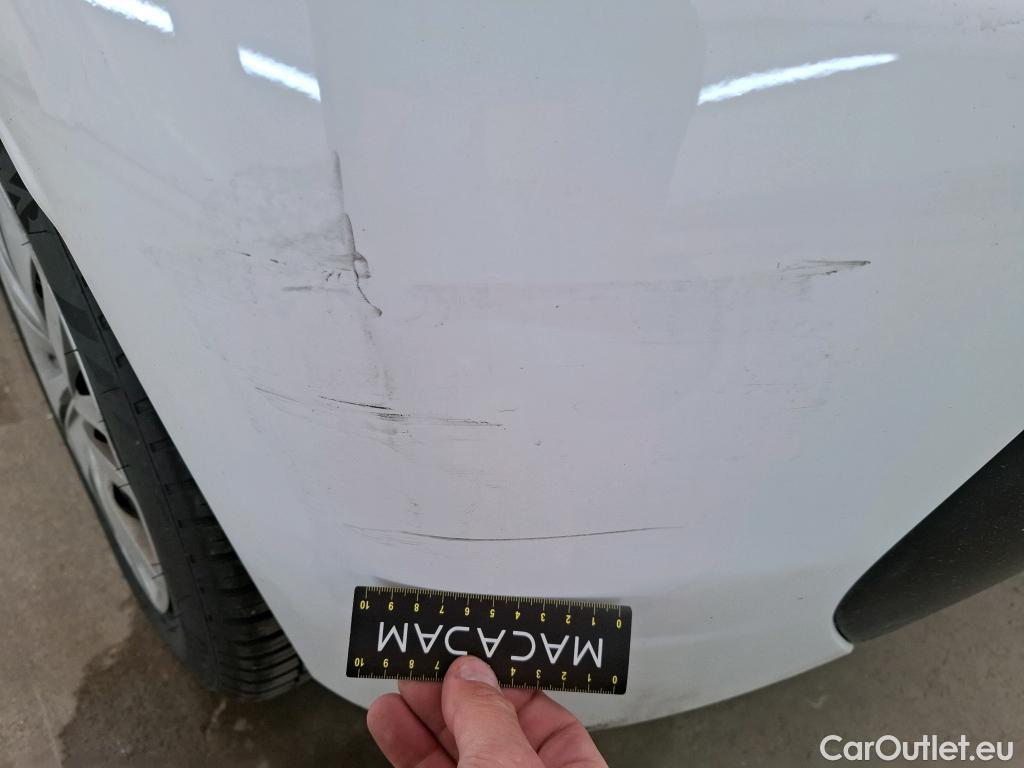  Peugeot  208  Premium 1.5 HDi 100CV BVM6 E6d #23