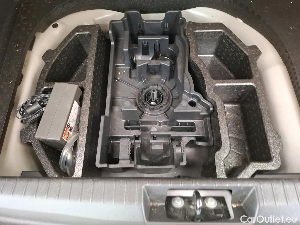  Peugeot  208  Premium 1.5 HDi 100CV BVM6 E6d #17