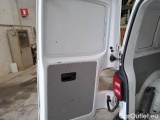  Volkswagen  Transporter VOLKSWAGEN  / 2015 / 4P / FURGONE 2.0 TDI 75KW EU6 BUSINESS P.C. #96
