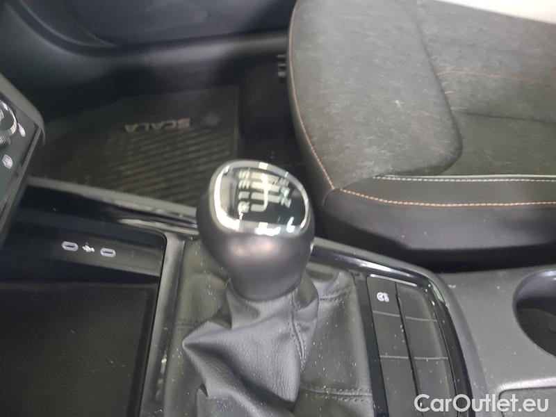  Skoda  Scala  (NW) (2019)  1.0 TSI 81 Style #12