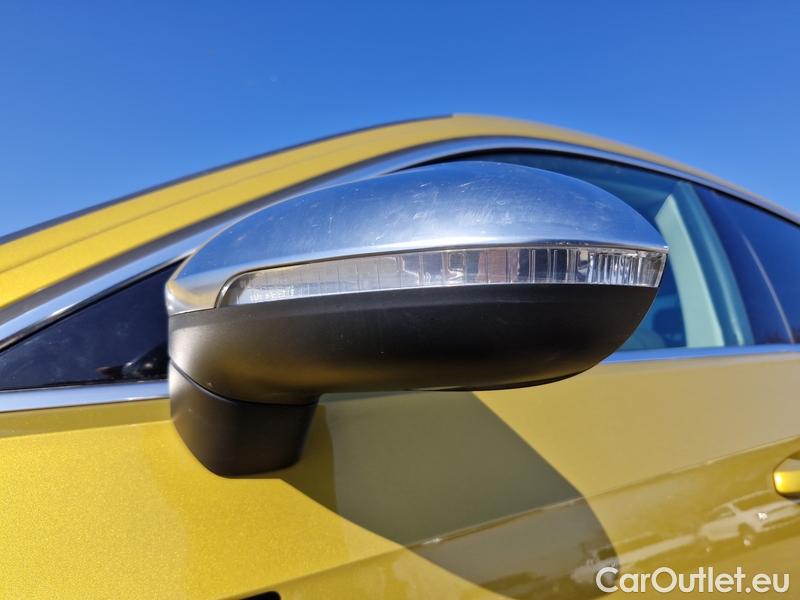  Volkswagen  Arteon  (3H8)(2020)  2.0TDI 110 Elegance #3