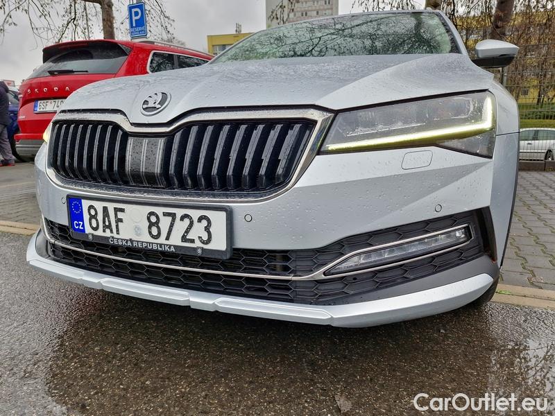  Skoda  Superb  Combi (3V5)(2015) Sup.C.FL2.0TDI 140 Sco.4x4 AT #2