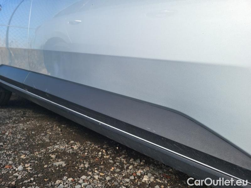  Skoda  Superb  Combi (3V5)(2015) Sup.C.FL2.0TDI 140 Sco.4x4 AT #31