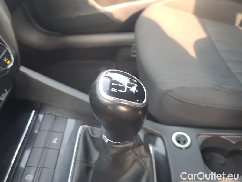  Skoda  Octavia  Combi  (5E5)(03.2017->) Co1.5TSI 110 Style #10