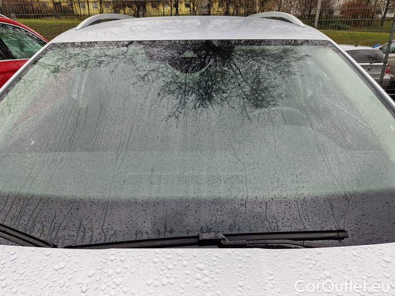  Skoda  Superb  Combi (3V5)(2015) Sup.C.FL2.0TDI 140 Sco.4x4 AT #1