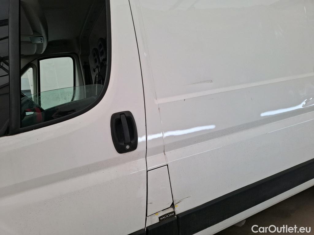  Peugeot  Boxer PEUGEOT  VU 4p Fourgon BLUEHDI 130 SandS PREMI 335 L2H2 #92