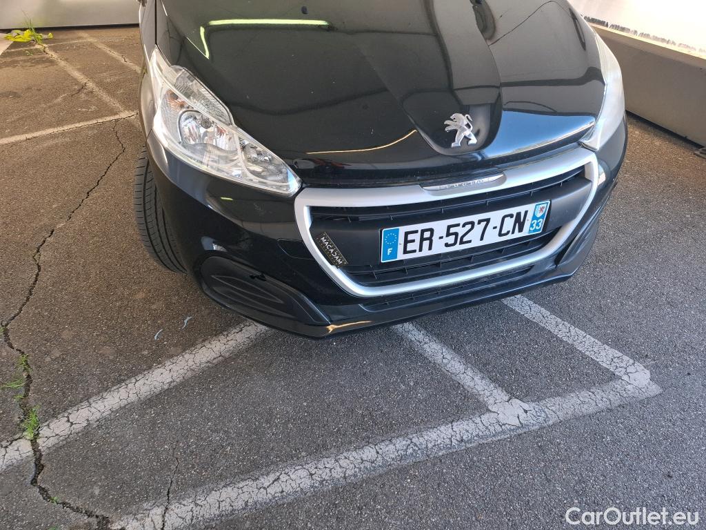  Peugeot  208  Affaire Premium 1.6 HDi 75CV BVM5 E6 #9