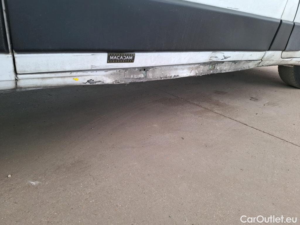  Peugeot  Boxer PEUGEOT  VU 4p Fourgon BLUEHDI 130 SandS PREMI 335 L2H2 #26