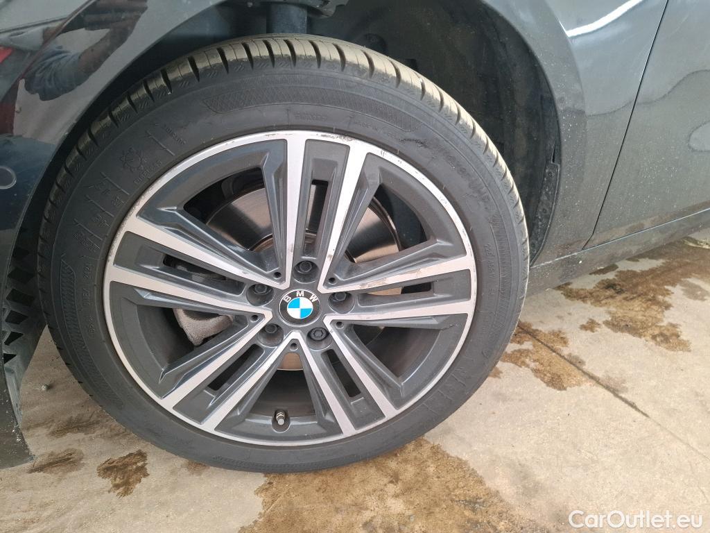  Bmw  Serie 1 BMW Série 1 / 2019 / 5P / Berline 116i Business Design #8