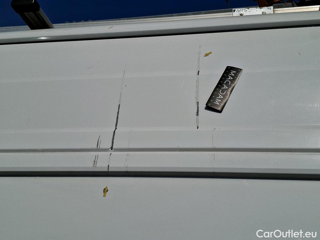  Volkswagen  Crafter  Fourgon Fourgon 35 lang mit Hochdach FWD 2.0 140CV BVM6 #18