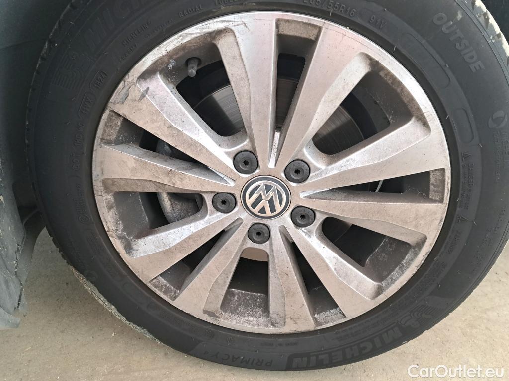  Volkswagen  Golf  VII Break Confortline Business BMT 1.6 TDI 115CV BVM5 E6dT / TRANSFO VP/VF #16