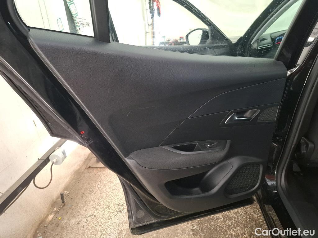  Peugeot  2008  Active Pack 1.2 PureTech 130CV BVA8 E6d #8