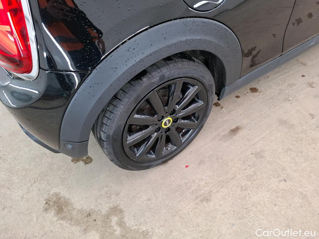  Mini  Cooper MINI Mini / 2014 / 3P / Berline  SE Finition Yours 184 ch BVA #18