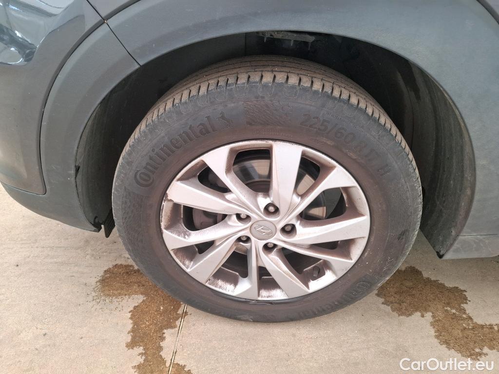 Hyundai  Tucson  Business 2WD 1.6 CRDi 135CV BVM6 E6dT #104