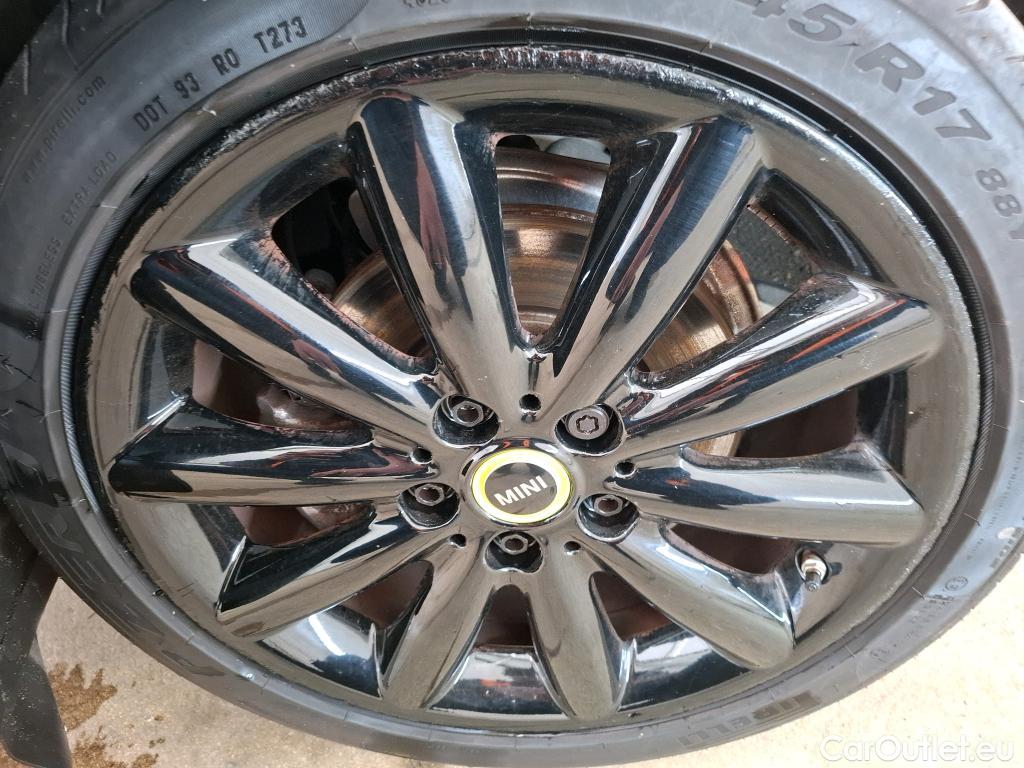  Mini  Cooper MINI Mini / 2014 / 3P / Berline  SE Finition Yours 184 ch BVA #16