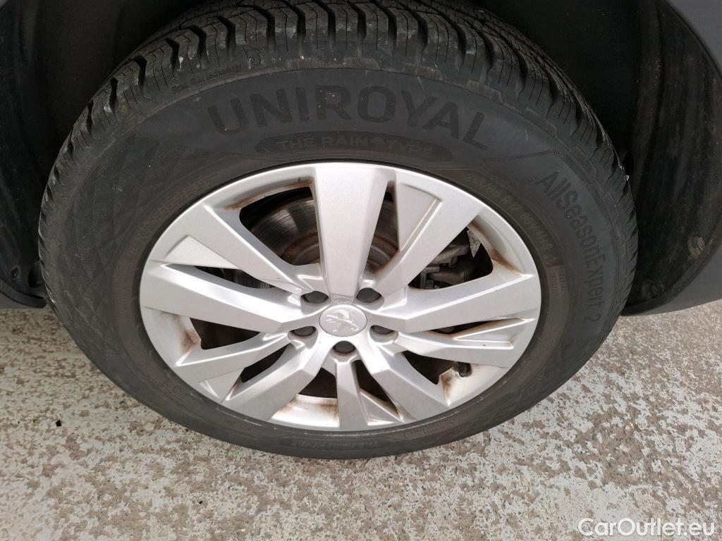 Peugeot  5008  Style 1.2 PureTech 130CV BVA8 7 Sieges E6d #4