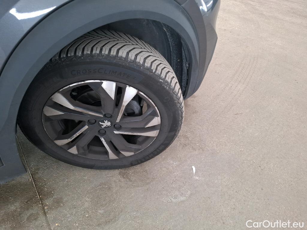  Peugeot  2008  Allure 1.2 PureTech 130CV BVA8 E6d #1