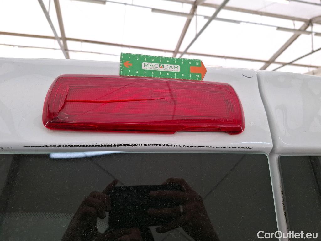  Renault  Trafic RENAULT  / 2019 / 4P / Combi Zen L1 dCi 120 S&S - 8 pl #58