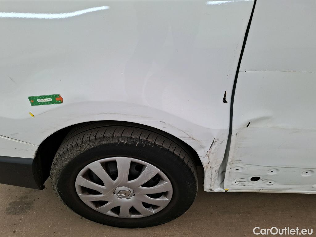  Renault  Trafic RENAULT  / 2019 / 4P / Combi Zen L1 dCi 120 S&S - 8 pl #4