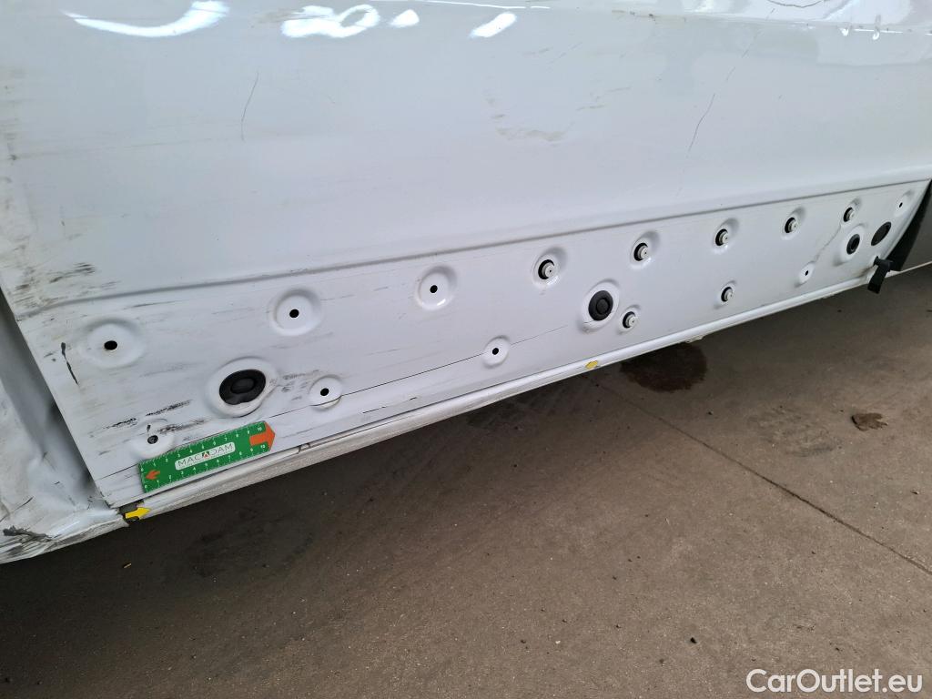  Renault  Trafic RENAULT  / 2019 / 4P / Combi Zen L1 dCi 120 S&S - 8 pl #37