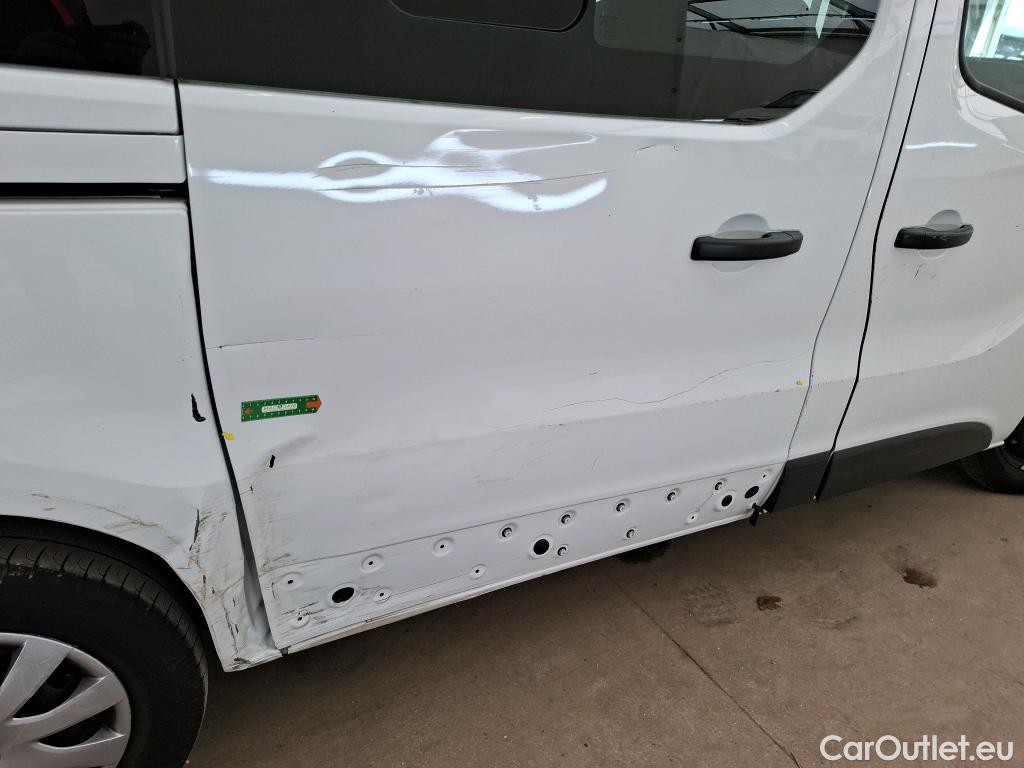  Renault  Trafic RENAULT  / 2019 / 4P / Combi Zen L1 dCi 120 S&S - 8 pl #6