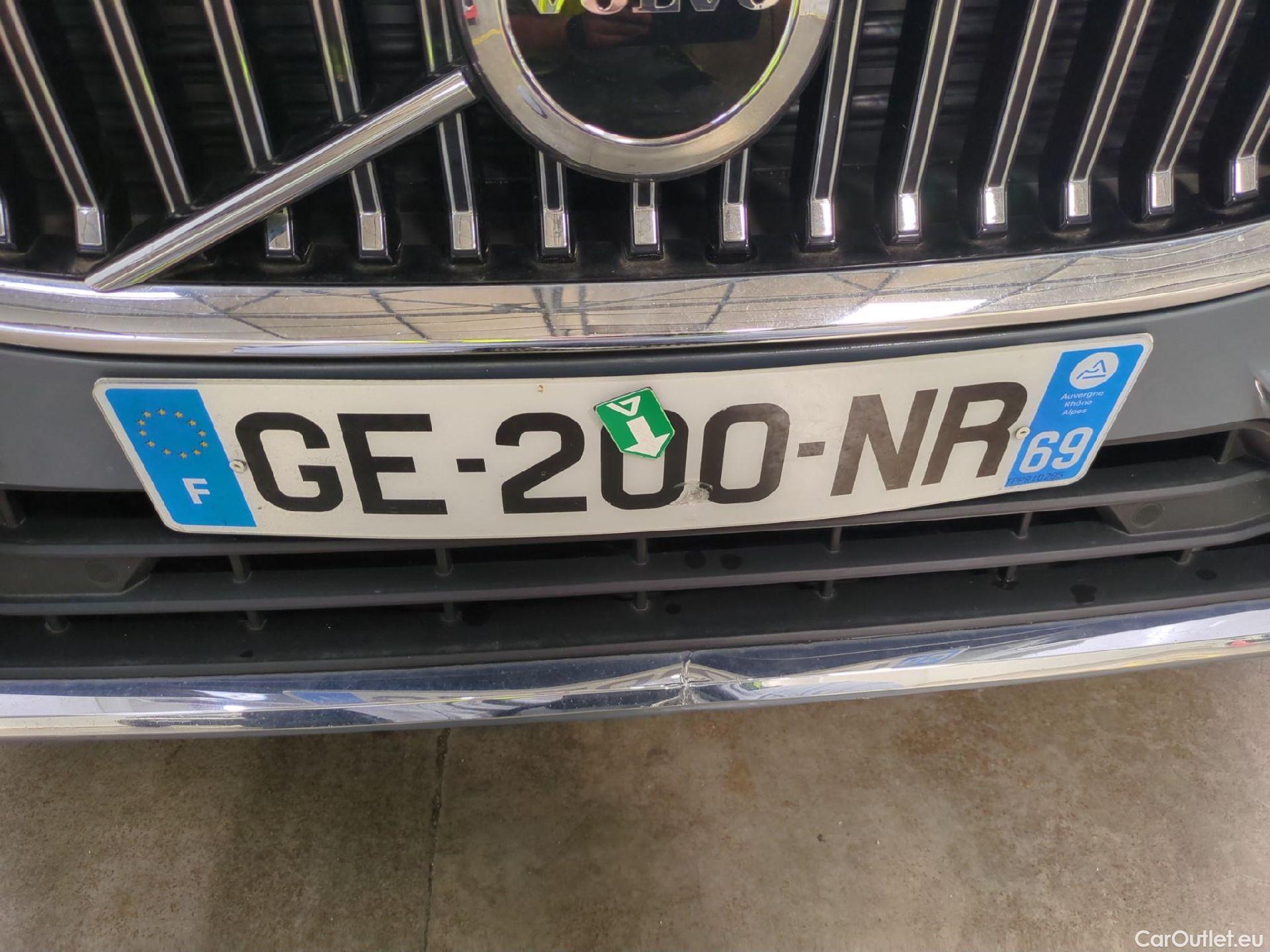  Volvo  XC60 VOLVO  / 2021 / 5P / SUV Recharge T6 350 Geartro Inscription Busi #19
