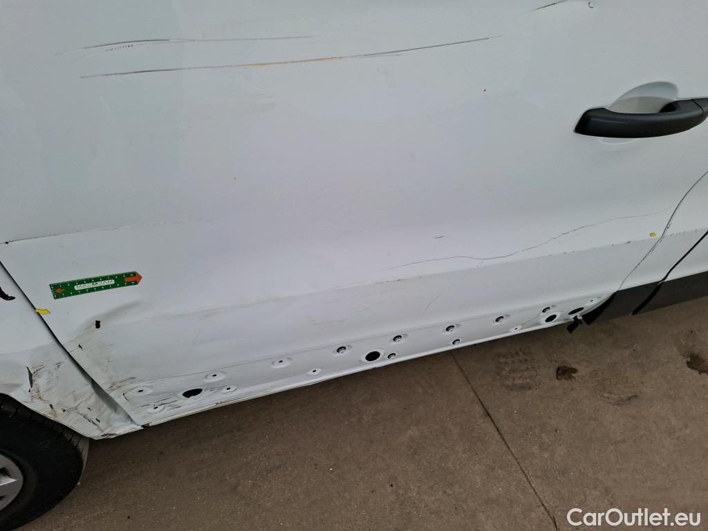  Renault  Trafic RENAULT  / 2019 / 4P / Combi Zen L1 dCi 120 S&S - 8 pl #7
