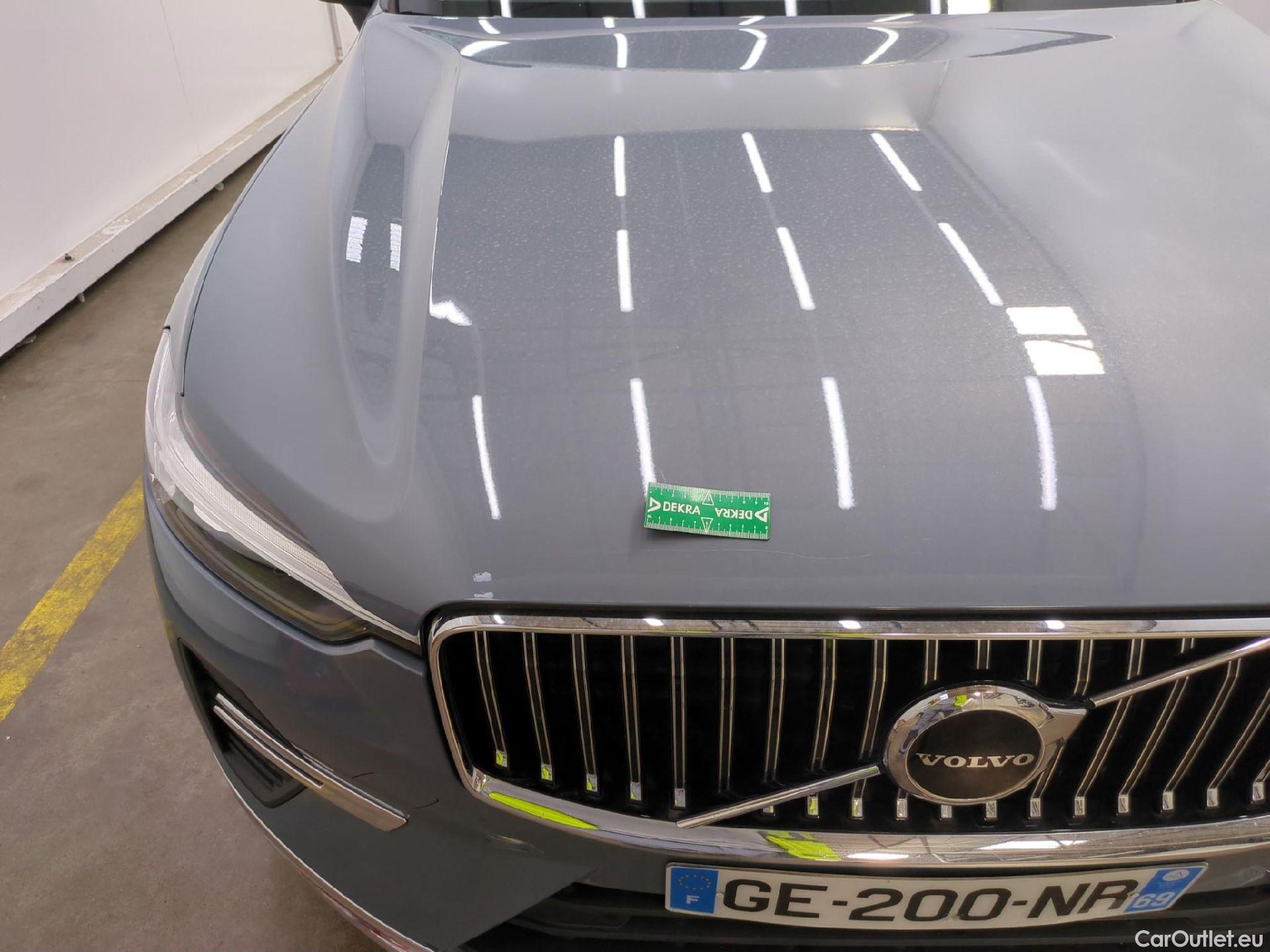  Volvo  XC60 VOLVO  / 2021 / 5P / SUV Recharge T6 350 Geartro Inscription Busi #24
